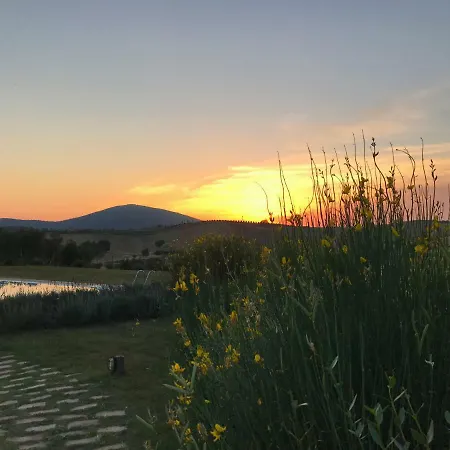 فندق مبيت وإفطار Macchiabuia 4*