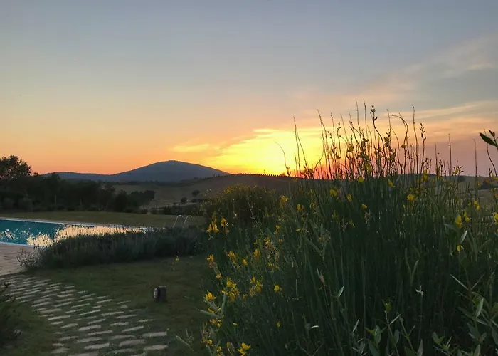 Oda ve Kahvaltı Macchiabuia 4*